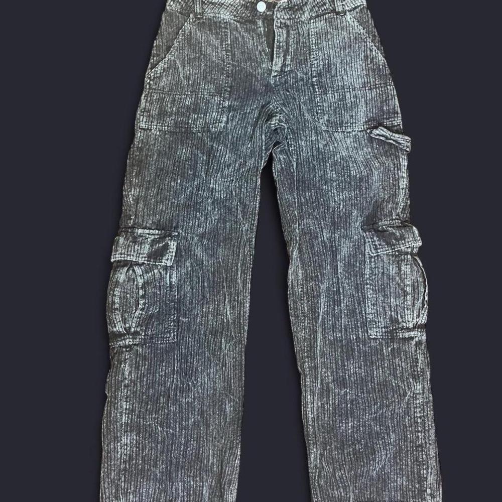 NWT BDG Urban Outfitters Cargo Styled Corduroy Pants Size 4